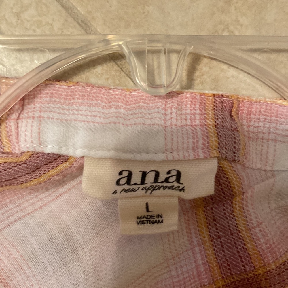 Ana blouse size l - Picture 5 of 9